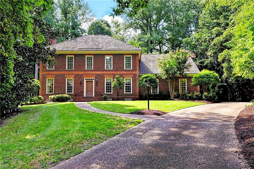 127 Woodmere CT, WILLIAMSBURG VA 23185 - Main photo