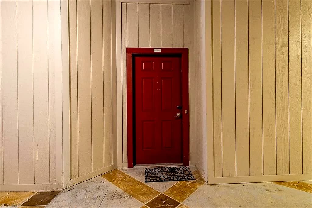 5212 Nuthall DR #103, VIRGINIA BEACH VA 23455 - Photo 3