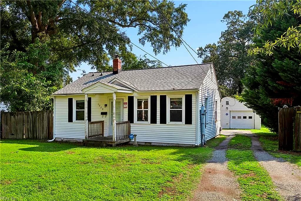 5928 Andrew PL, NEWPORT NEWS VA 23605 - Photo 4
