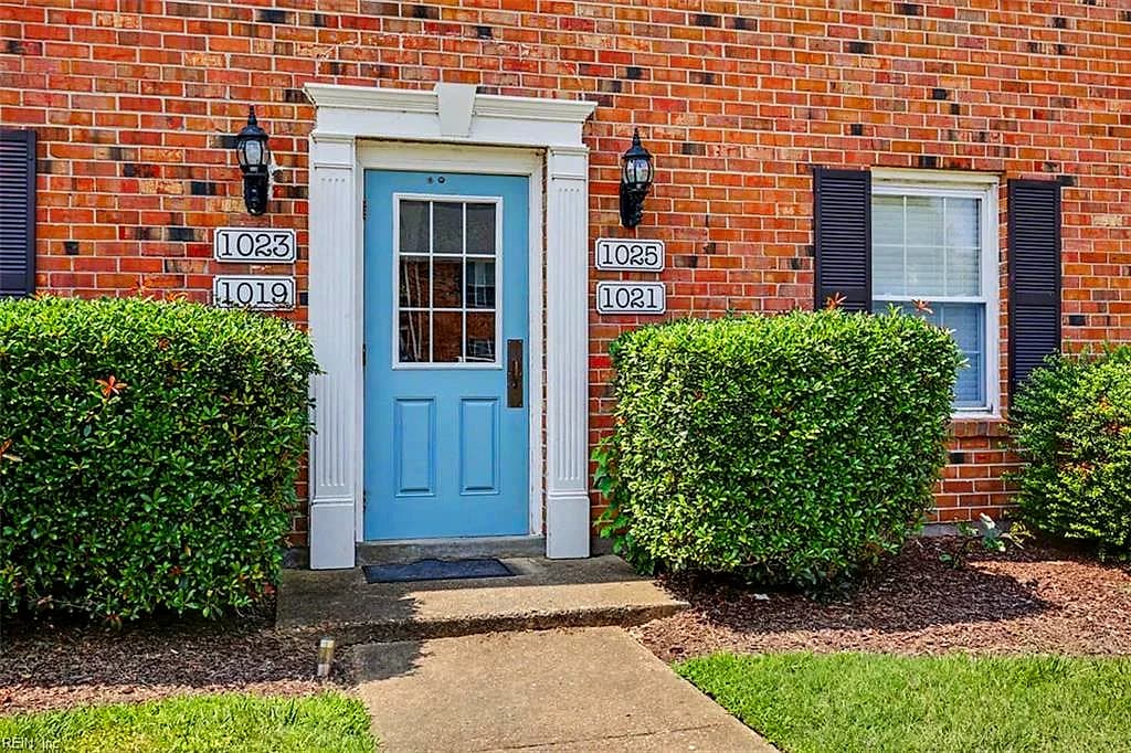 1021 Barclay SQ, VIRGINIA BEACH VA 23451 - Photo 3