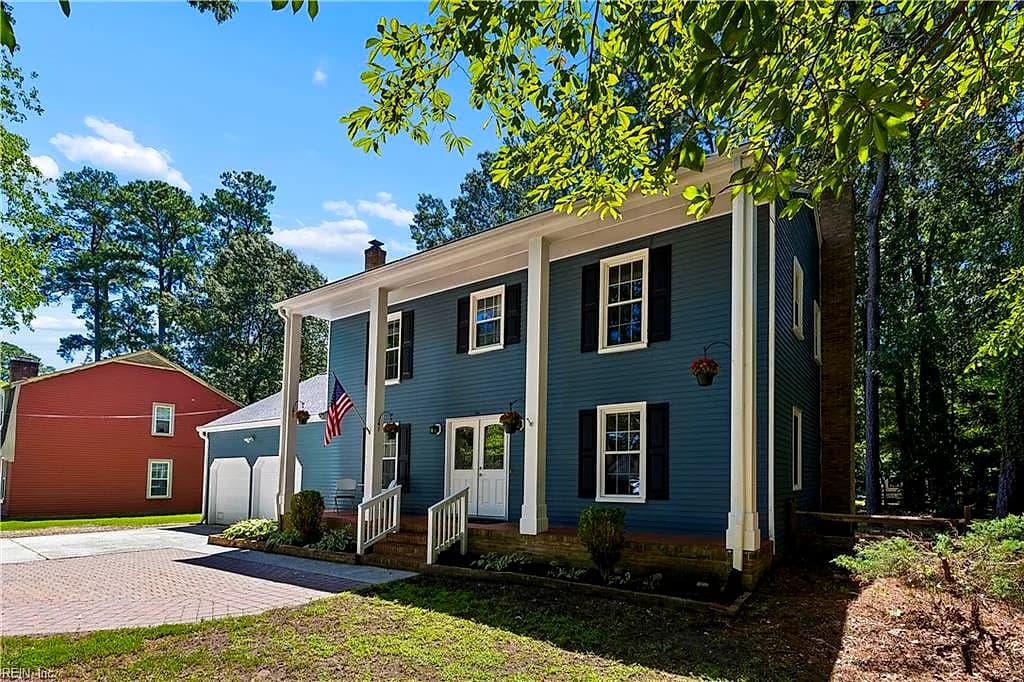 2 Sir Ralph LN, POQUOSON VA 23662 - Photo 3