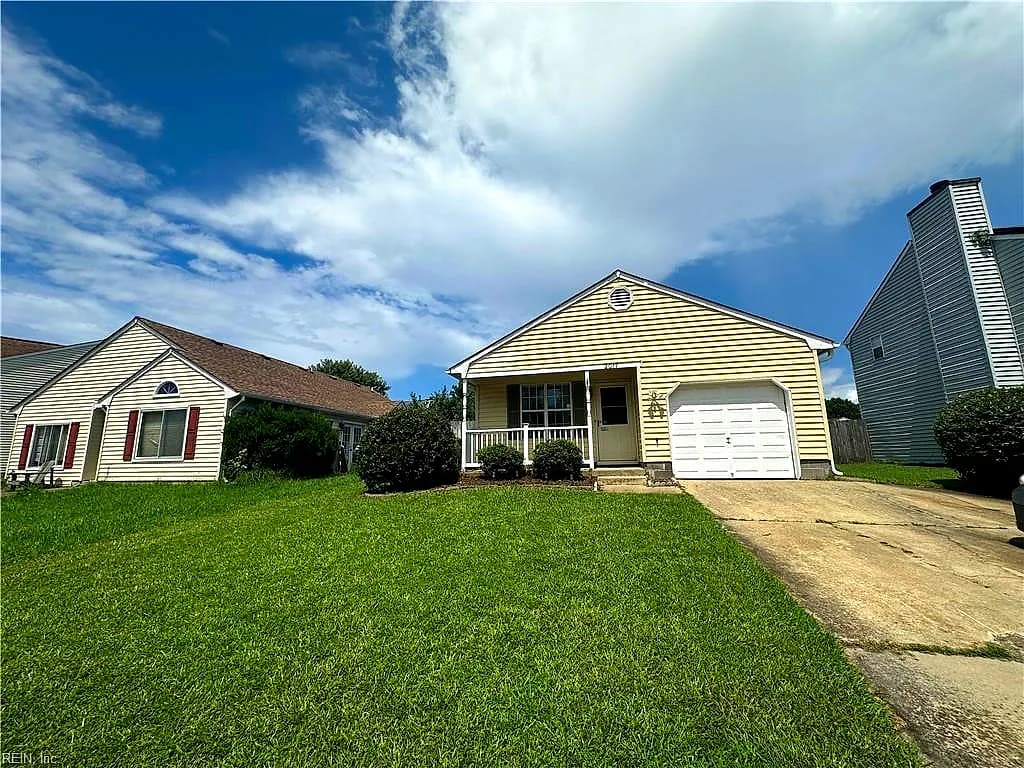 2017 Big Boulder DR, VIRGINIA BEACH VA 23456 - Photo 2