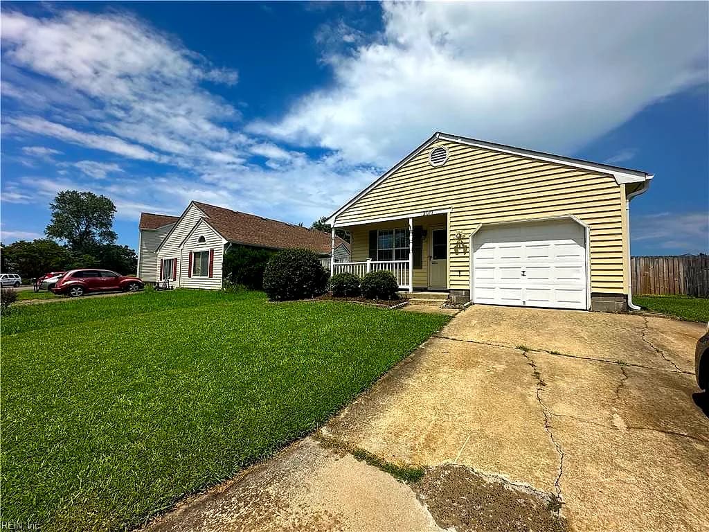 2017 Big Boulder DR, VIRGINIA BEACH VA 23456 - Photo 3