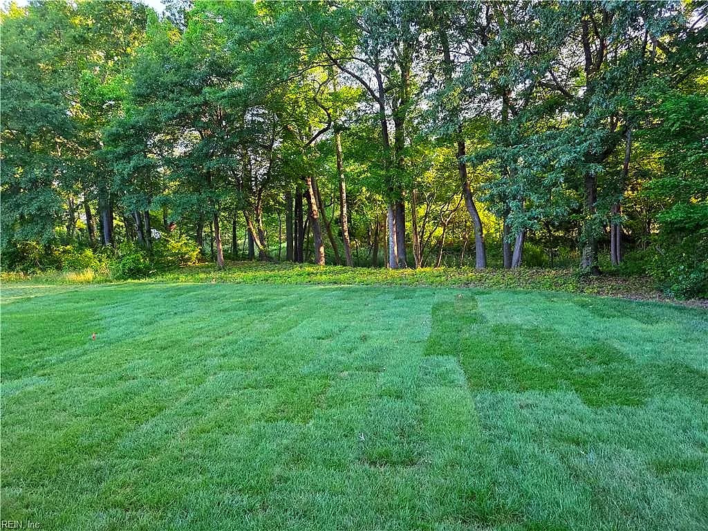 3909 Bruce RD, CHESAPEAKE VA 23321 - Photo 4