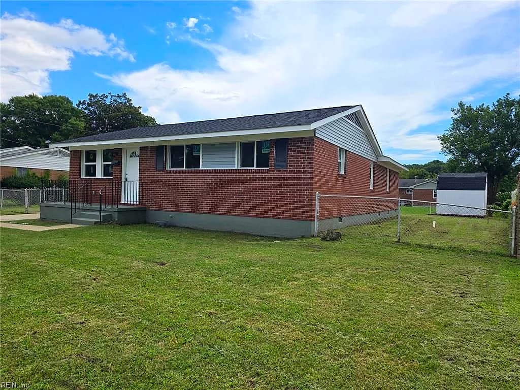 919 Warfield DR, PORTSMOUTH VA 23701 - Photo 4