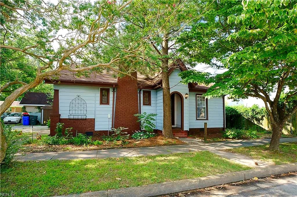 1009 E Leicester AVE, NORFOLK VA 23503 - Main photo