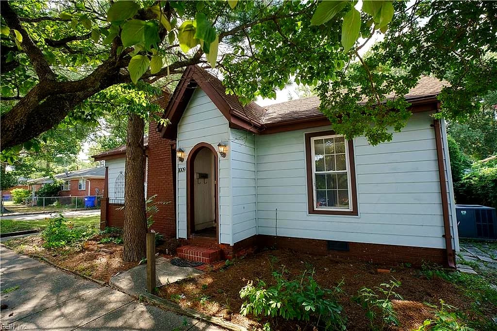 1009 E Leicester AVE, NORFOLK VA 23503 - Photo 3