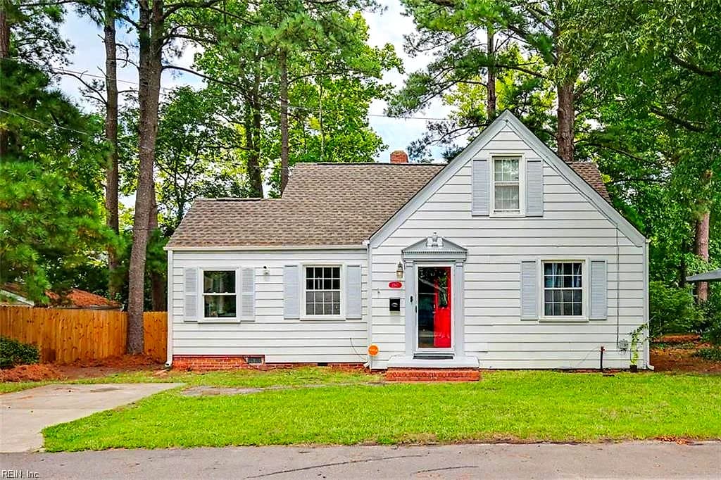 3347 Clark Cir CIR, NORFOLK VA 23509 - Photo 3