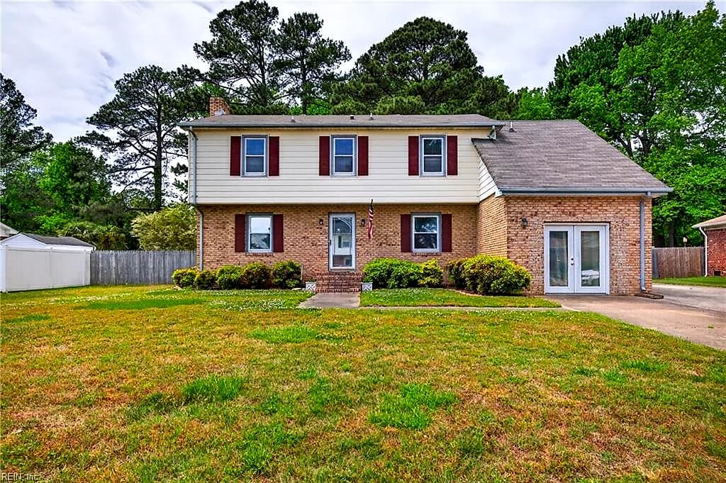 2904 Sir Walter CRES, CHESAPEAKE VA 23321 - Main photo