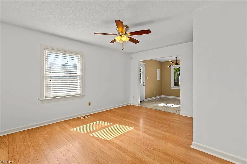 2135 English AVE, CHESAPEAKE VA 23320 - Photo 5