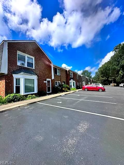 4807 Bay Winds CT, VIRGINIA BEACH VA 23455 - Photo 4