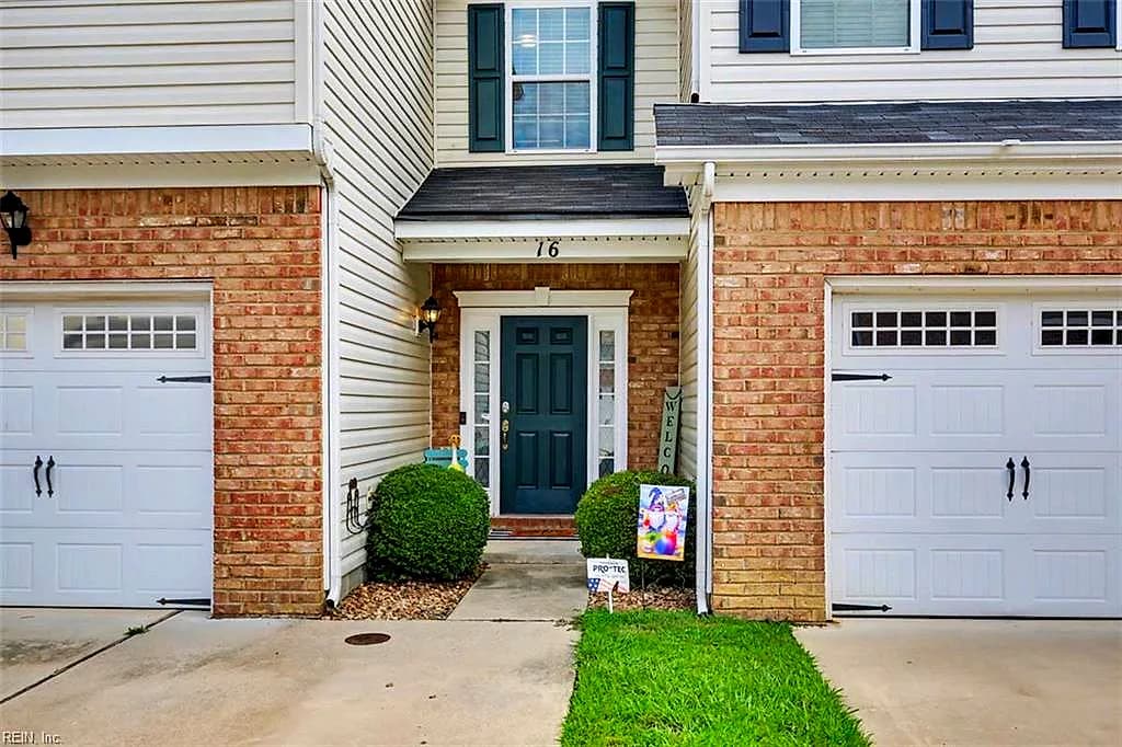 16 Frazier CT, HAMPTON VA 23666 - Photo 3