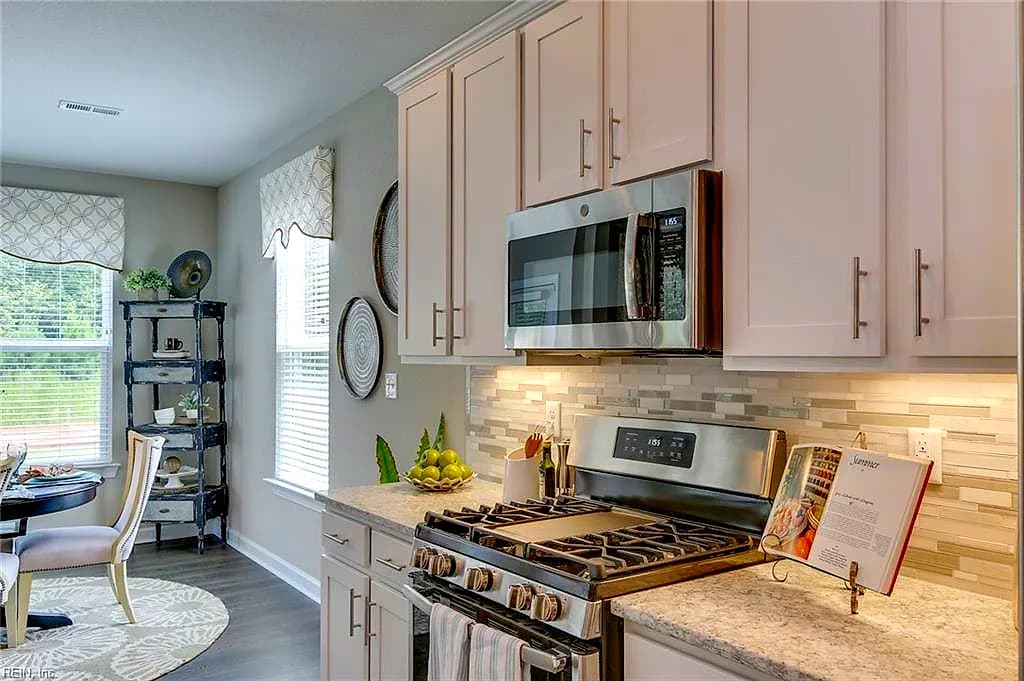 2017 Canvasback DR, SUFFOLK VA 23435 - Photo 3