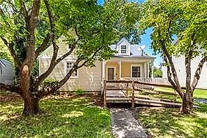 4848 Robin Hood RD, NORFOLK VA 23513 - Photo 2