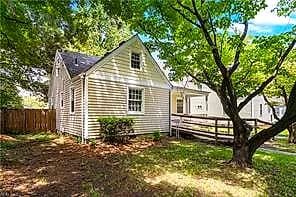 4848 Robin Hood RD, NORFOLK VA 23513 - Photo 4