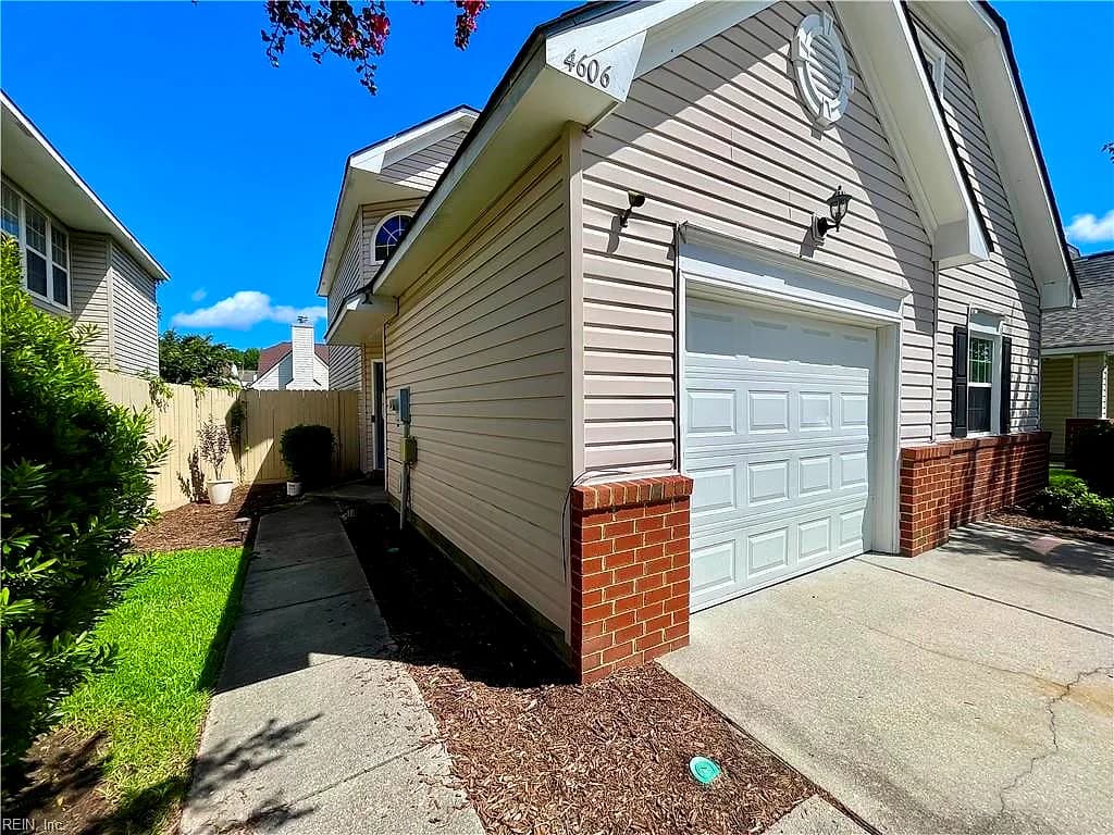 4606 Big Game WAY, CHESAPEAKE VA 23321 - Photo 3