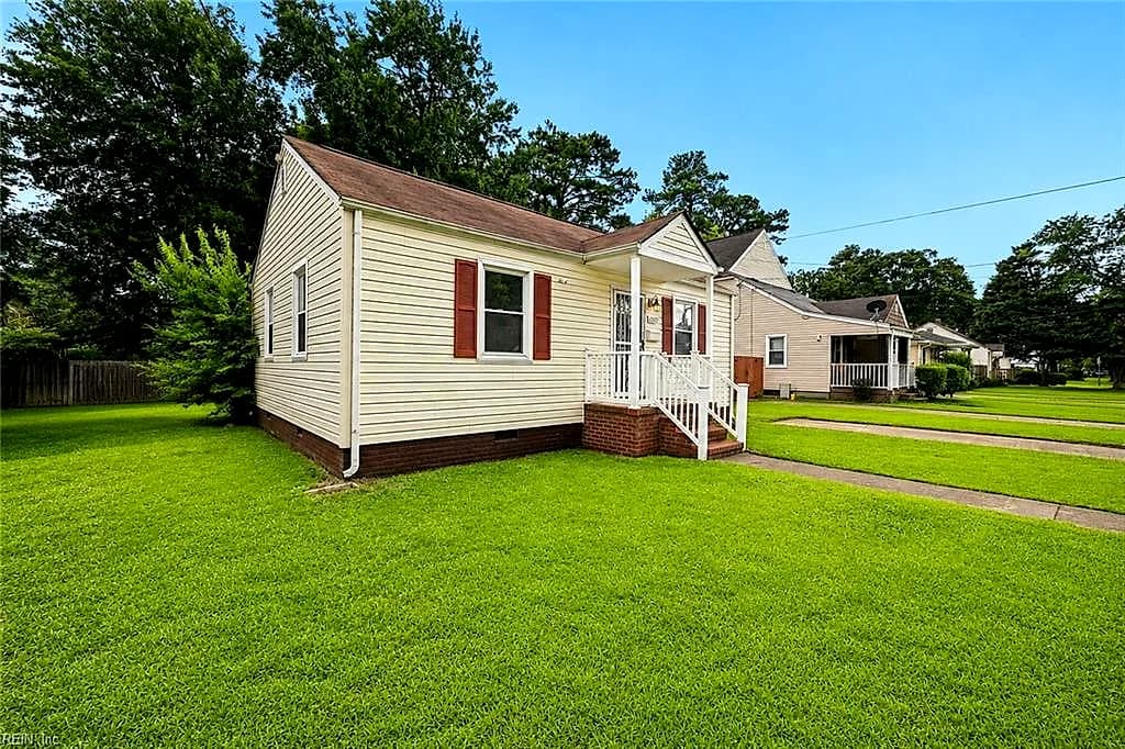 2912 Argonne AVE, NORFOLK VA 23509 - Photo 3