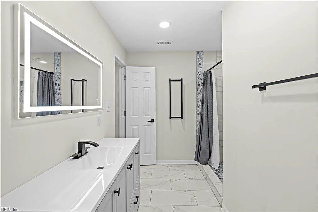 7150 Crittenden RD, SUFFOLK VA 23432 - Photo 5