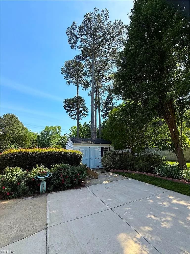 8776 Adams DR E, SUFFOLK VA 23433 - Photo 4