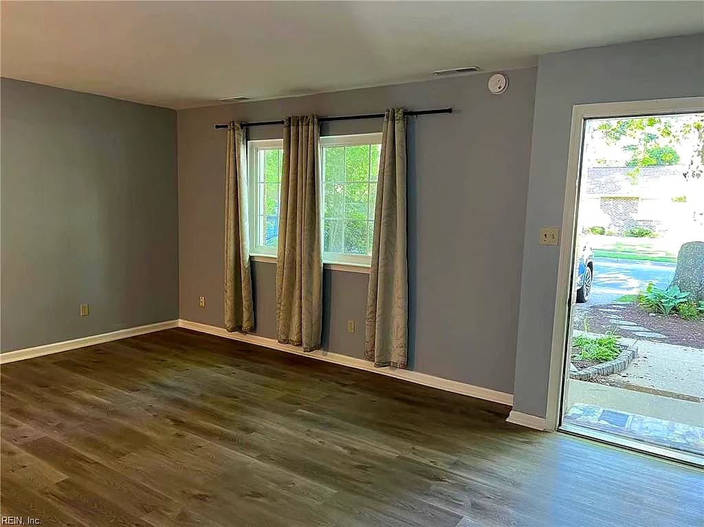 4407 Bennett LN, VIRGINIA BEACH VA 23462 - Photo 5