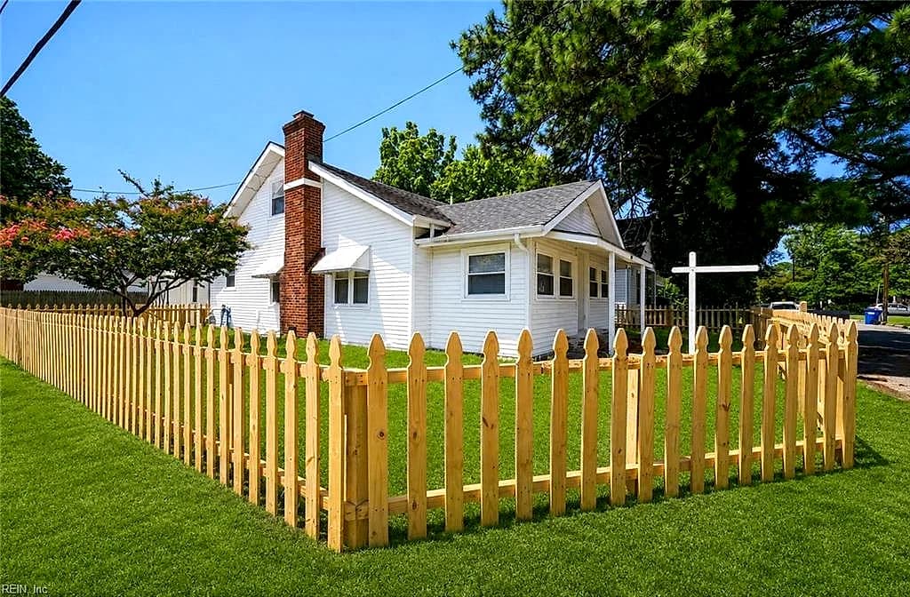 1045 Green ST, NORFOLK VA 23513 - Photo 3