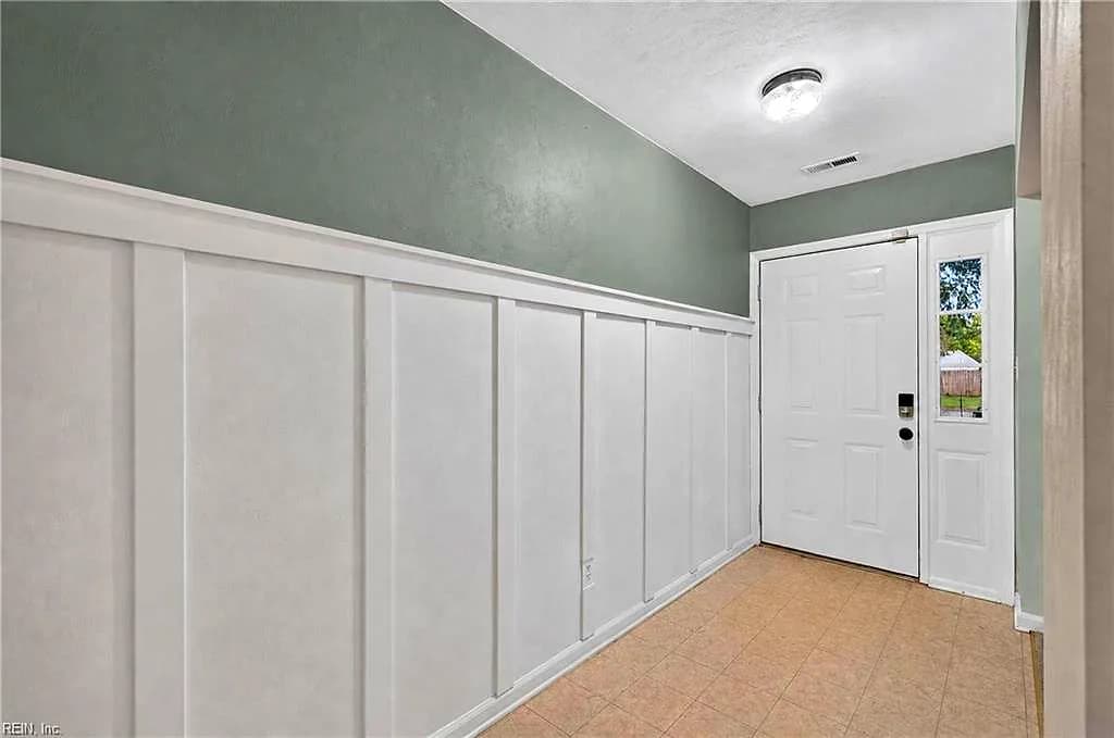 302 Carriage CT, SUFFOLK VA 23434 - Photo 4