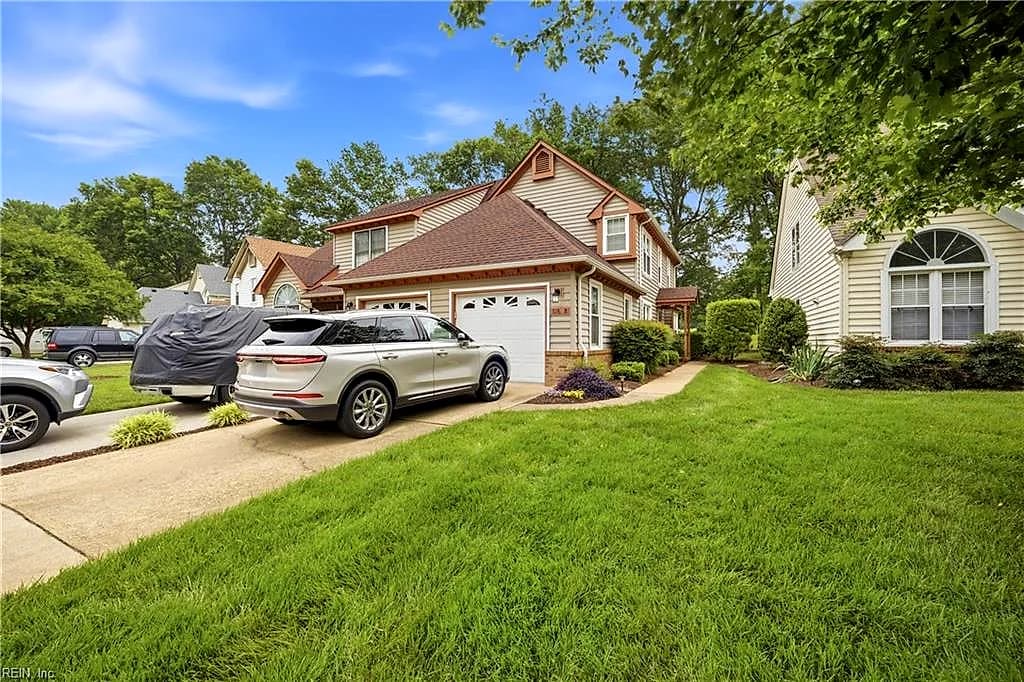 1016 Winged Foot Court CT #B, CHESAPEAKE VA 23320 - Main photo