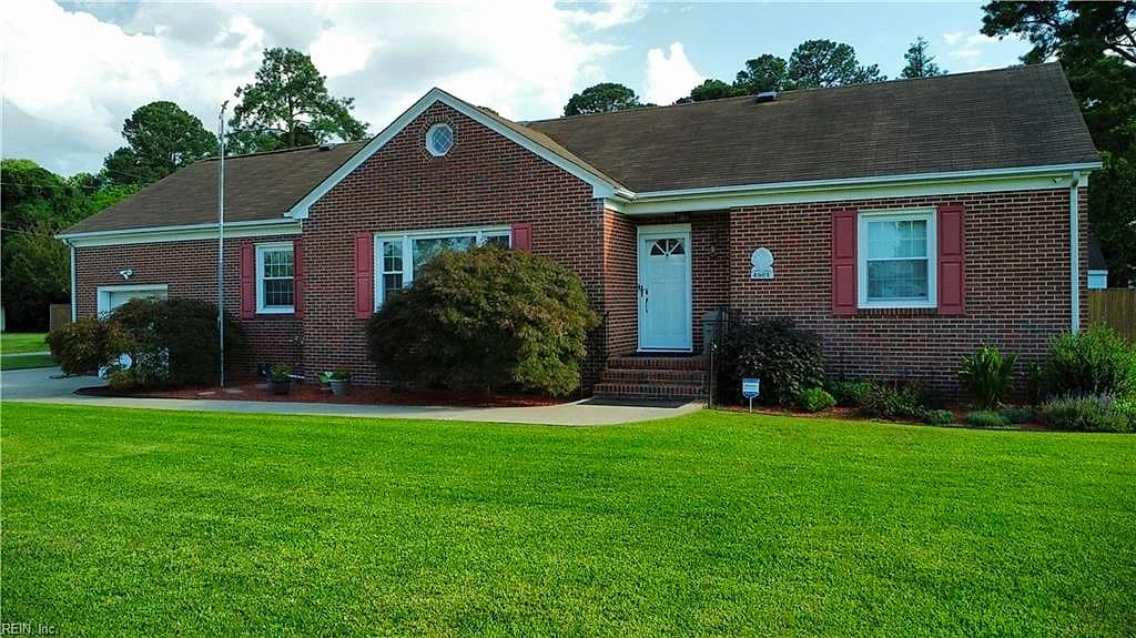 4901 Clintwood DR, PORTSMOUTH VA 23703 - Photo 2