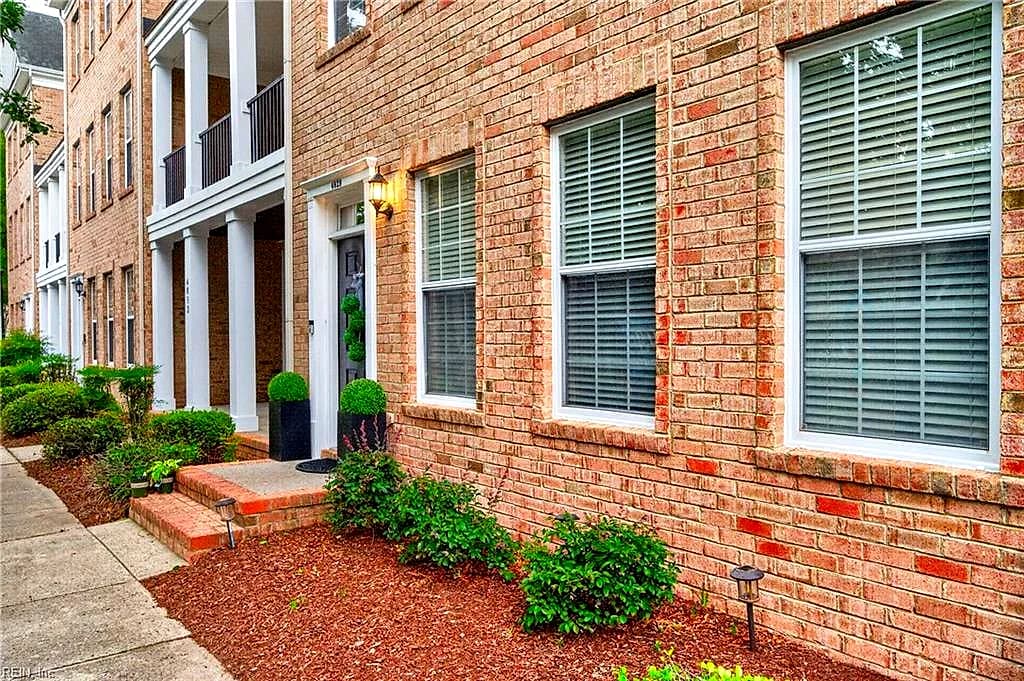 4828 Almandine AVE, VIRGINIA BEACH VA 23462 - Photo 4