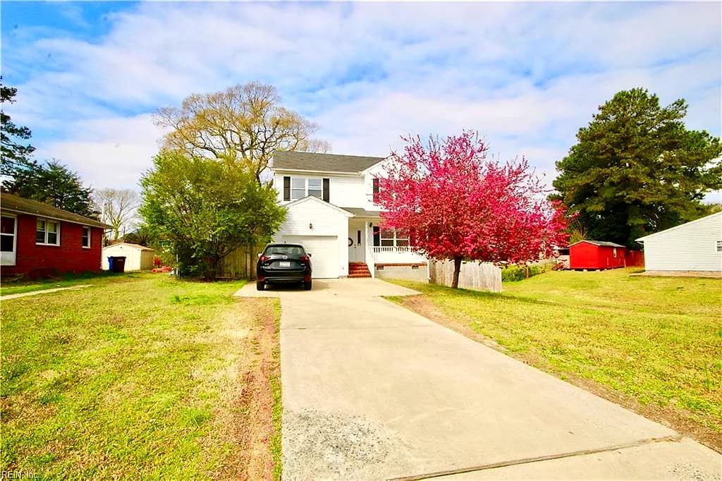 404 Stalham RD, CHESAPEAKE VA 23325 - Photo 2