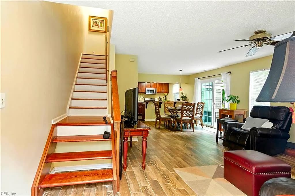 4409 Segovia CT, VIRGINIA BEACH VA 23462 - Photo 5