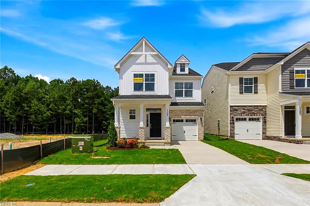 1533 Waltham LN, NEWPORT NEWS VA 23608