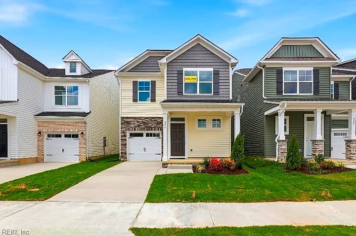 1533 Waltham LN, Newport News — 4 bed Residential, 2,015 sqft