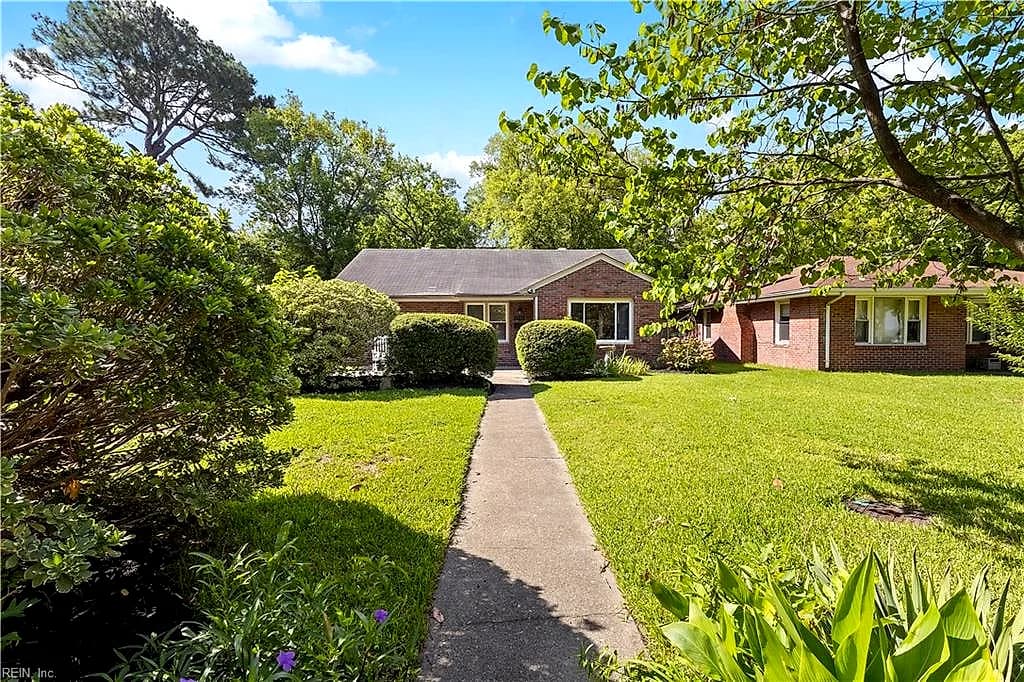 1713 49th ST W, NORFOLK VA 23508 - Photo 3