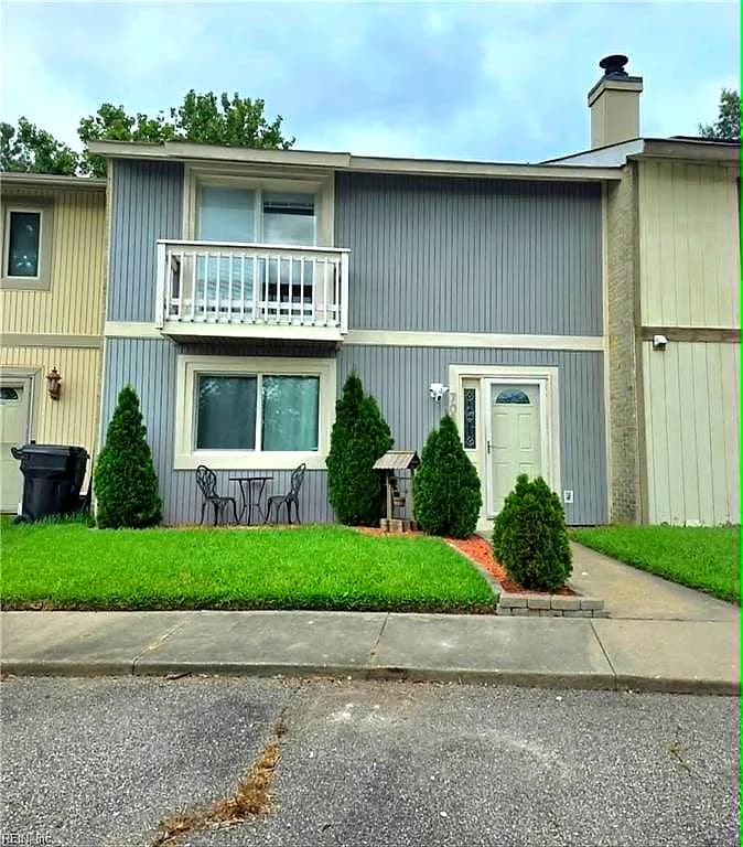 708 Alder CIR, VIRGINIA BEACH VA 23462 - Photo 2