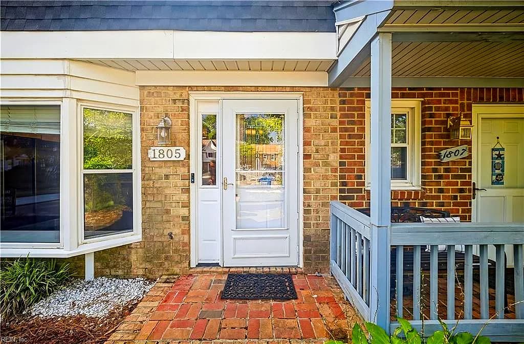 1805 Sechrist CT, VIRGINIA BEACH VA 23454 - Photo 4