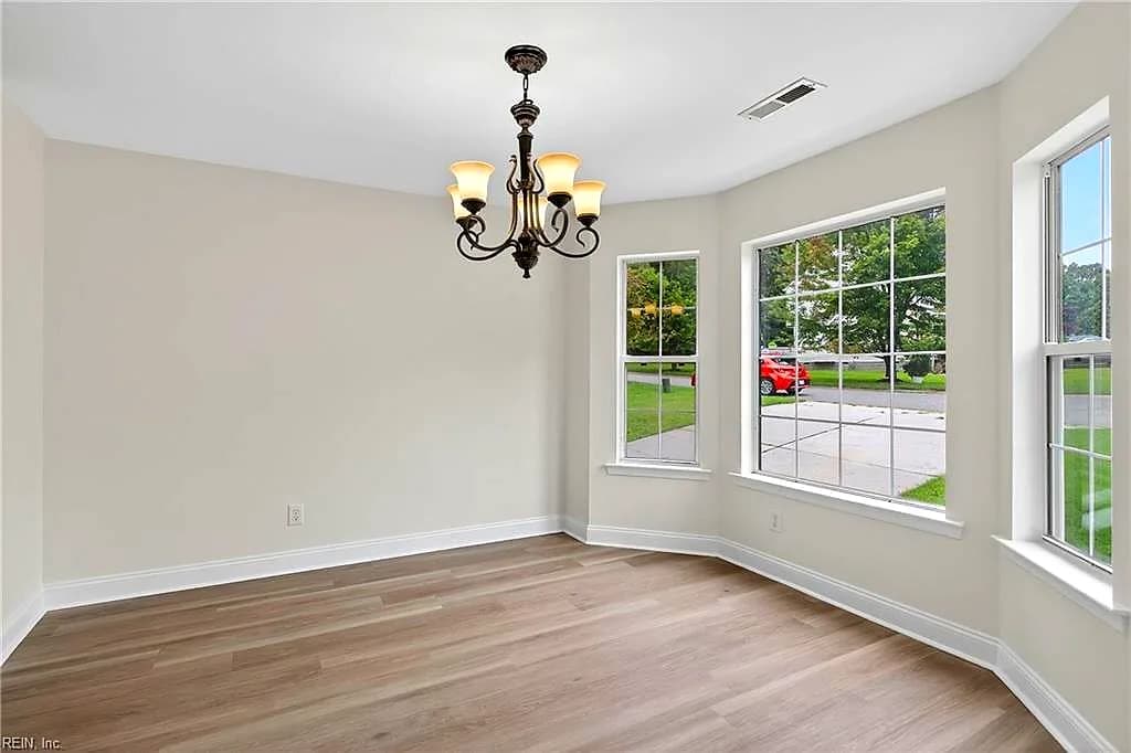 3881 Shenandoah DR, WILLIAMSBURG VA 23188 - Photo 4