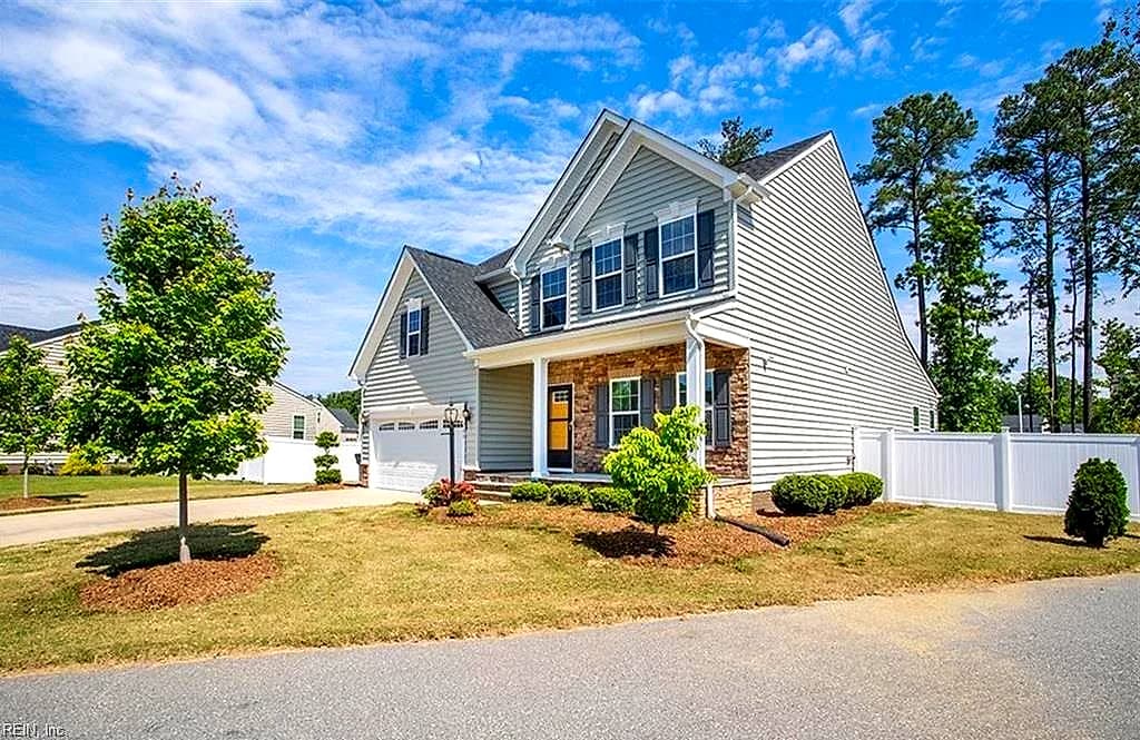 209 Starling CIR, NEWPORT NEWS VA 23606 - Photo 4