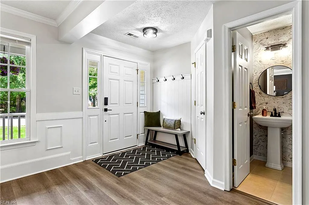 3705 Mulberry LN, Williamsburg — 4 bed Residential, 2,054 sqft