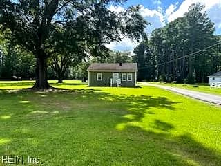 304 Centerville TPKE N, CHESAPEAKE VA 23320 - Photo 2