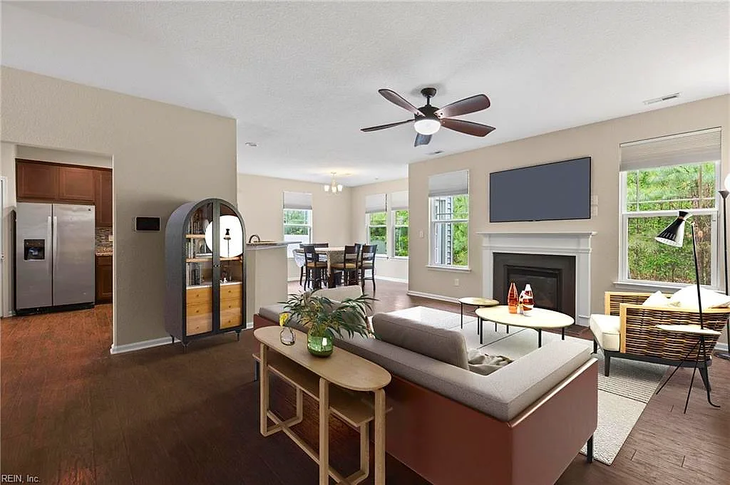 2147 Redgate DR, Suffolk — 4 bed Residential, 2,618 sqft
