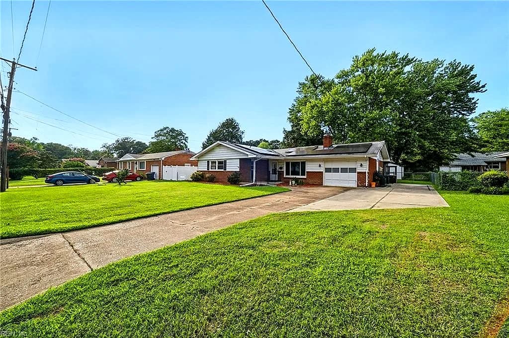 72 Stanley DR, NEWPORT NEWS VA 23608 - Photo 3