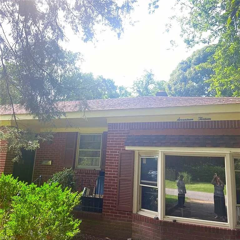 1713 Greenhouse RD, VIRGINIA BEACH VA 23455 - Photo 5