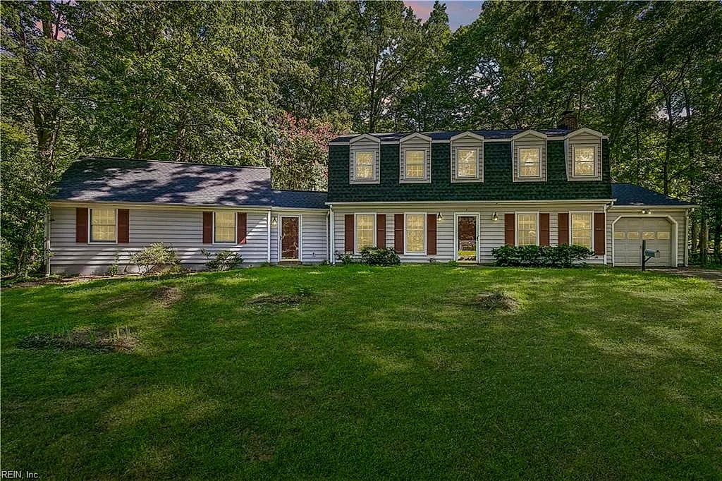 1 Mears CIR, Newport News — 5 bed Residential, 2,551 sqft