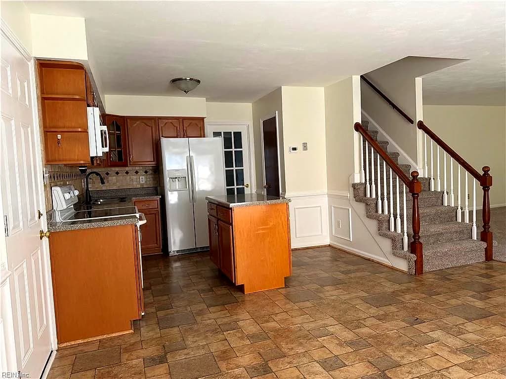 3339 Dietz DR, CHESAPEAKE VA 23323 - Photo 5