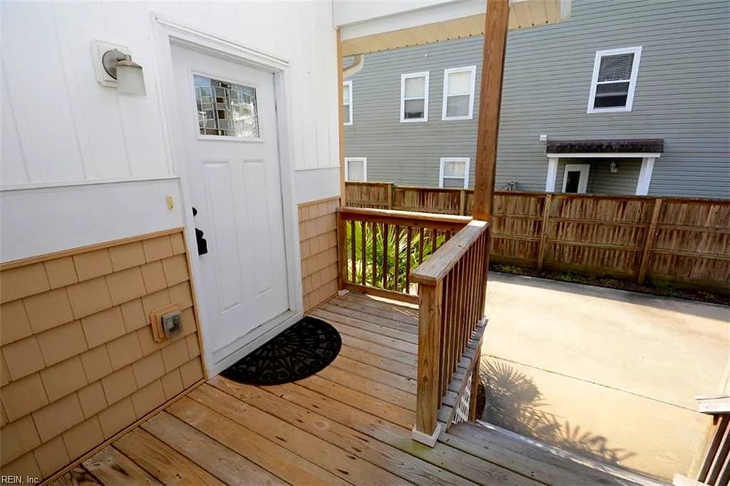 2216 E Berrie CIR, VIRGINIA BEACH VA 23455 - Photo 5