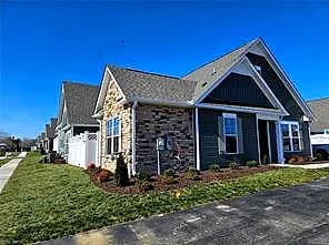 212 Saint Pauls AVE #30-4, SMITHFIELD VA 23430 - Photo 3