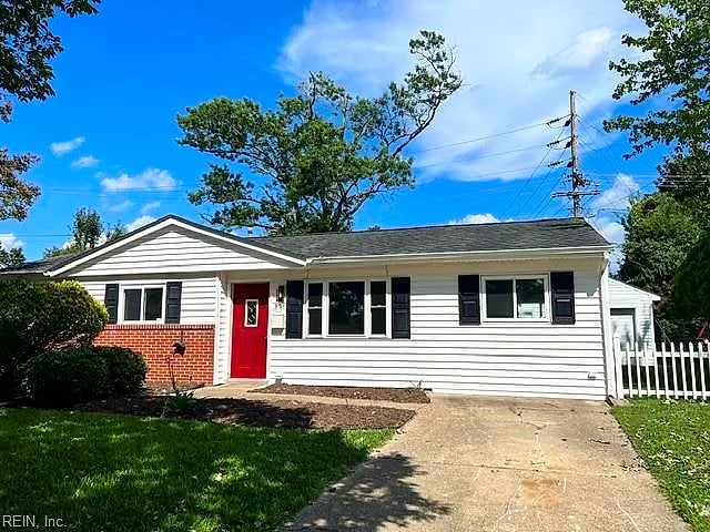 528 Minute Men RD, VIRGINIA BEACH VA 23462