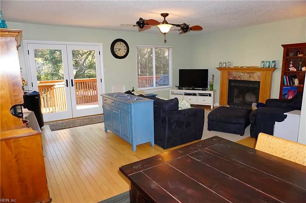 2312 Kingbird LN, VIRGINIA BEACH VA 23455 - Photo 2