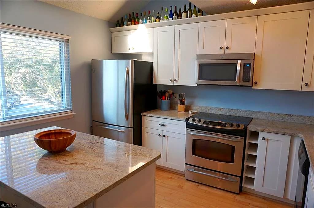2312 Kingbird LN, VIRGINIA BEACH VA 23455 - Photo 4
